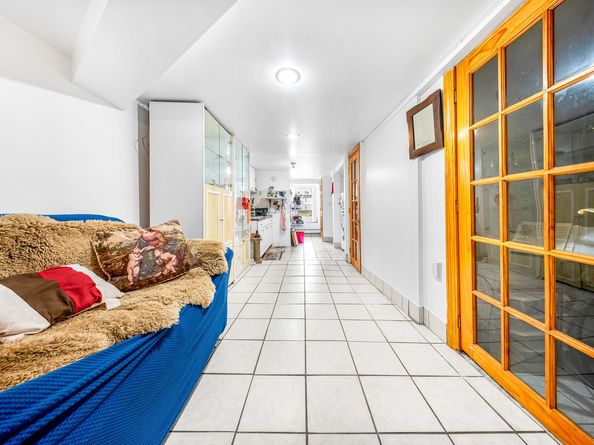 20-23 41st Street, Queens NY 11105