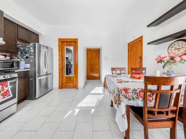 20-23 41st Street, Queens NY 11105