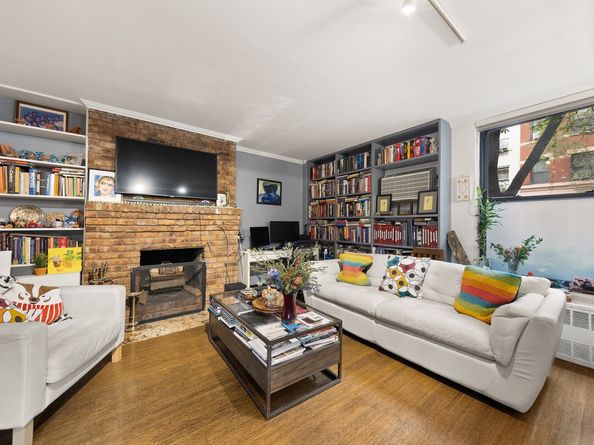 311 East 83rd Street B, New York NY 10028