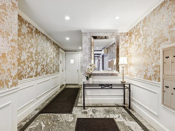 311 East 83rd Street B, New York NY 10028