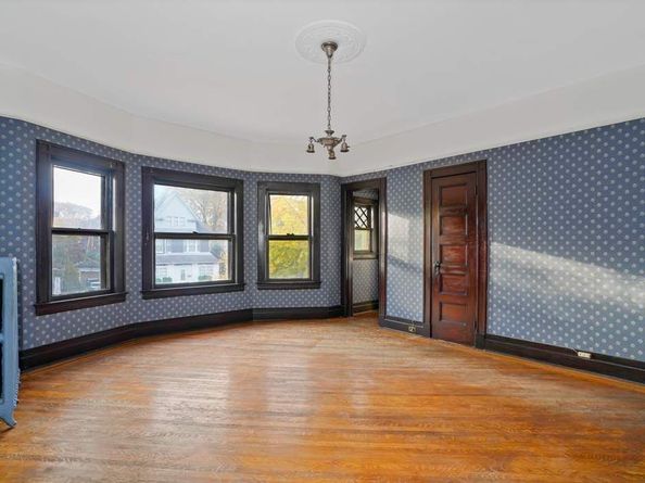 561 East 17th Street, Brooklyn NY 11226