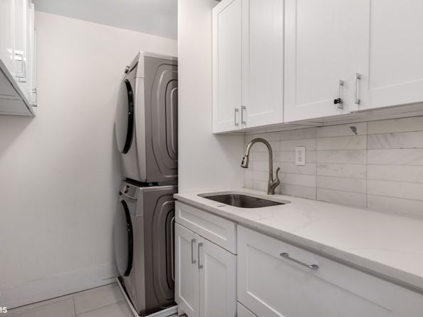 501 East 79th Street 2EF, New York NY 10075