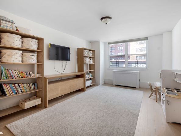 501 East 79th Street 2EF, New York NY 10075