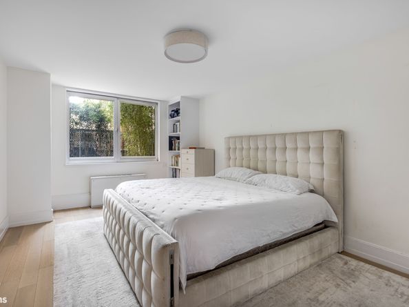 501 East 79th Street 2EF, New York NY 10075