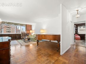 30 West 60th Street 11M, New York NY 10023
