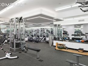 30 West 60th Street 11M, New York NY 10023