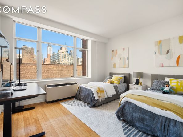 201 West 17th Street 7A, New York NY 10011