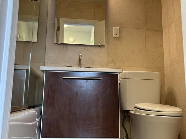 382 Central Park W 16U, New York NY 10025