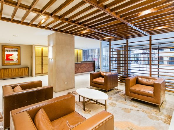 150 East 61st Street 5F, New York NY 10065