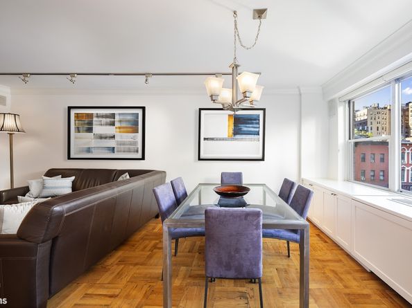 150 East 61st Street 5F, New York NY 10065