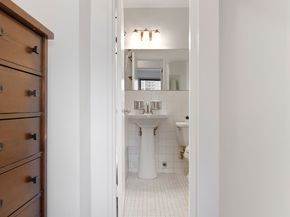 165 West End Avenue 22F, New York NY 10023