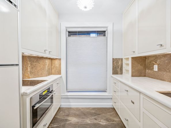 929 Park Avenue 4A, New York NY 10028