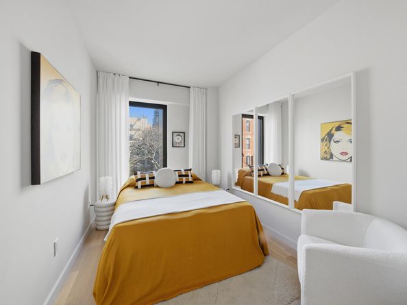 650 East 6th Street 3, New York NY 10009