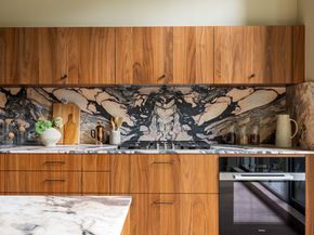 323 Clinton Street 1, Brooklyn NY 11231