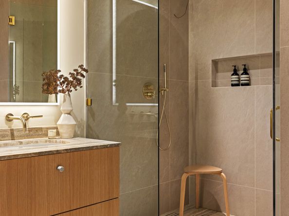 323 Clinton Street 1, Brooklyn NY 11231