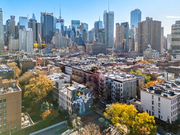 463 West 47th Street 4, New York NY 10036