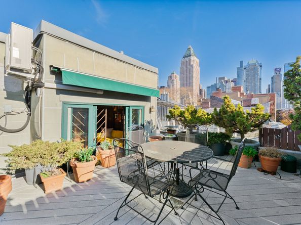 463 West 47th Street 4, New York NY 10036