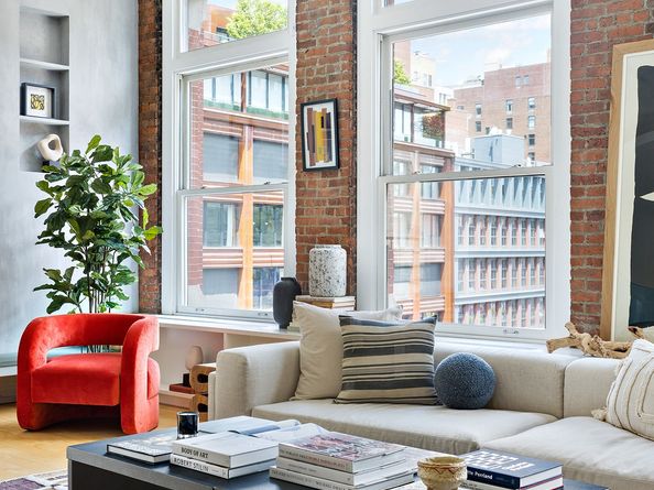 19 Bond Street 4A, New York NY 10012