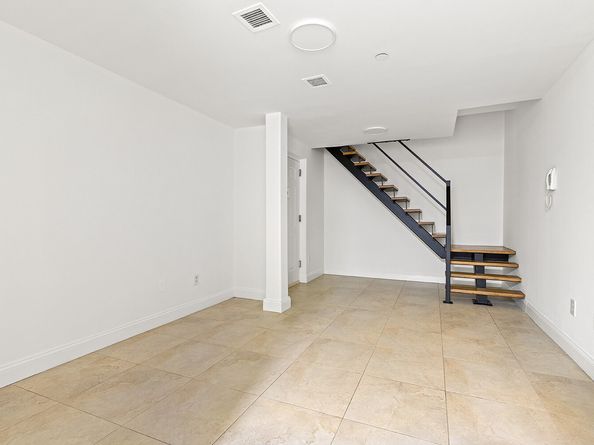 231 16th Street 1A, Brooklyn NY 11215