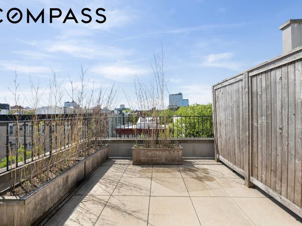 195 Hawthorne Street 5E, Brooklyn NY 11225