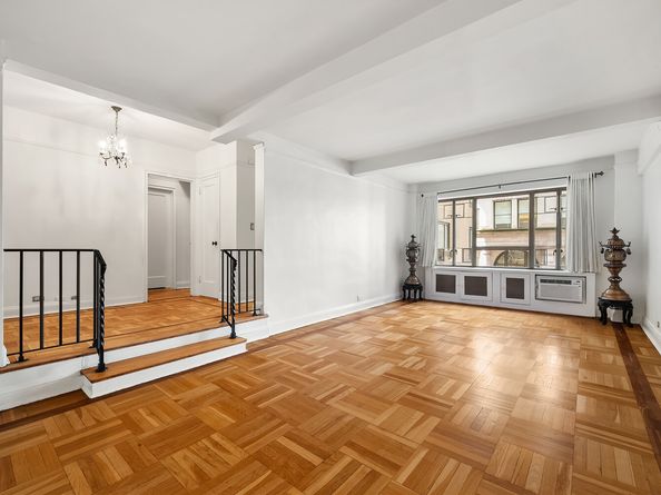 20 East 35th Street 4L, New York NY 10016