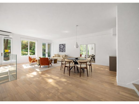 120 East 29th Street TH1, New York NY 10016