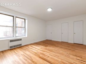 79-10 34th Avenue 4U, Queens NY 11372
