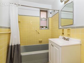 79-10 34th Avenue 4U, Queens NY 11372