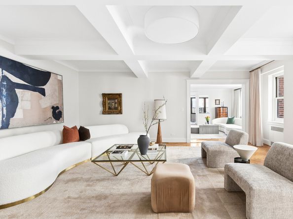 710 Park Avenue 11DE, New York NY 10021