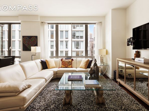 4 West 21st Street 12C, New York NY 10010