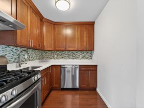 149-06 Northern Boulevard 501, Queens NY 11354