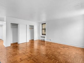 88-30 182nd Street 1E, Queens NY 11423