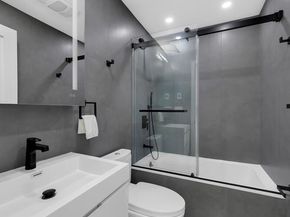 751 Dean Street 3, Brooklyn NY 11238