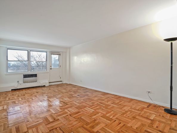 1608 Ocean Parkway 2C, Brooklyn NY 11223