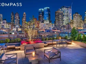 416 West 52nd Street TH205, New York NY 10019