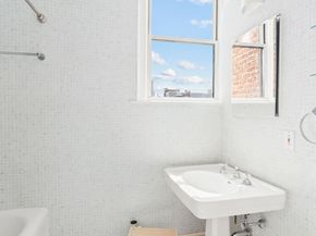 875 Park Avenue 9AB, New York NY 10075