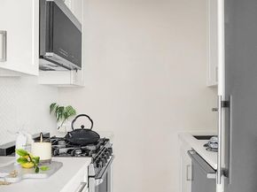 60 East 9th Street 603, New York NY 10003