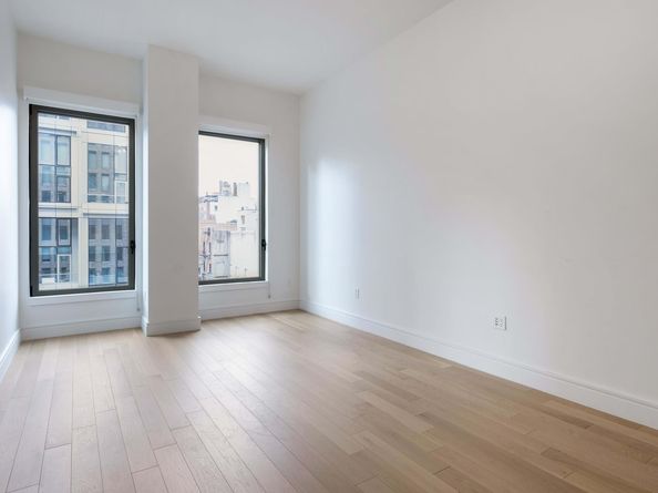 540 6th Avenue 7A, New York NY 10011
