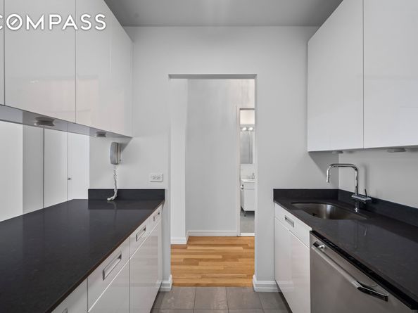 99 John Street 920, New York NY 10038