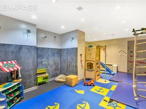 99 John Street 920, New York NY 10038