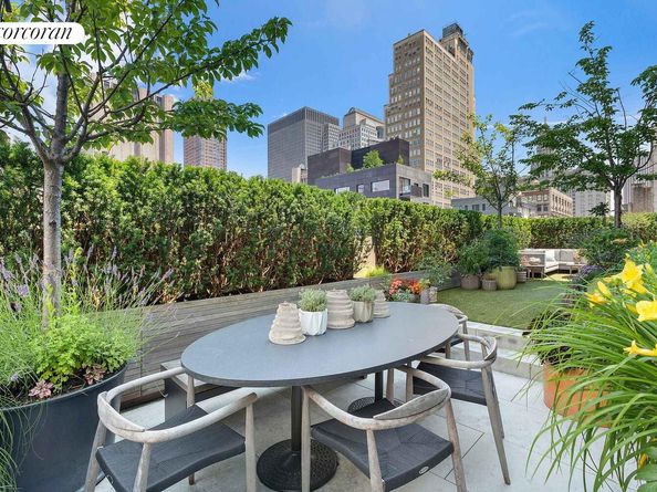 37 Warren Street PHCD, New York NY 10007