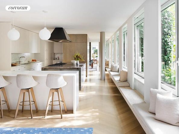 37 Warren Street PHCD, New York NY 10007