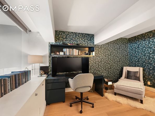 421 Hudson Street 318, New York NY 10014