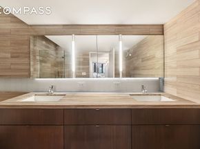 421 Hudson Street 318, New York NY 10014