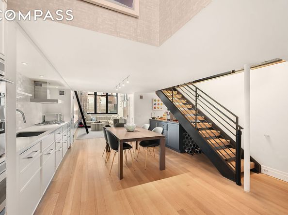 421 Hudson Street 318, New York NY 10014