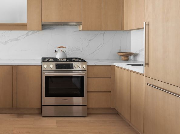 30-05 Vernon Boulevard 7J, Queens NY 11102
