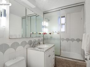 345 East 56th Street 21C, New York NY 10022