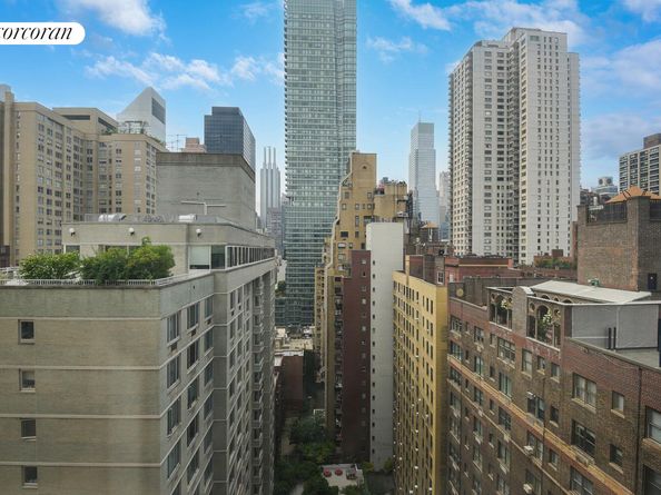 345 East 56th Street 21C, New York NY 10022