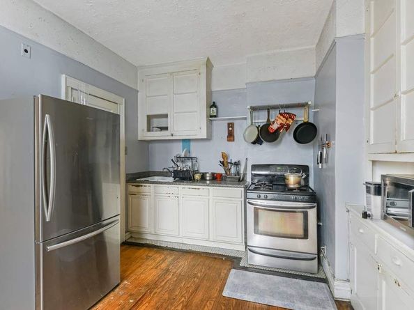 27 Vandam Street MFTH, Brooklyn NY 11222