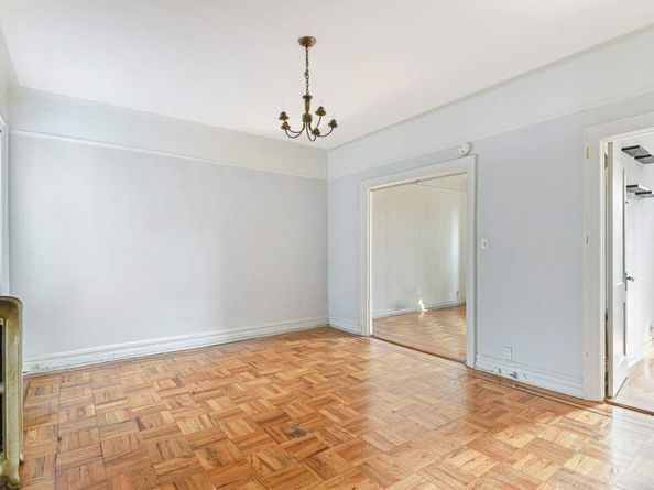 27 Vandam Street MFTH, Brooklyn NY 11222